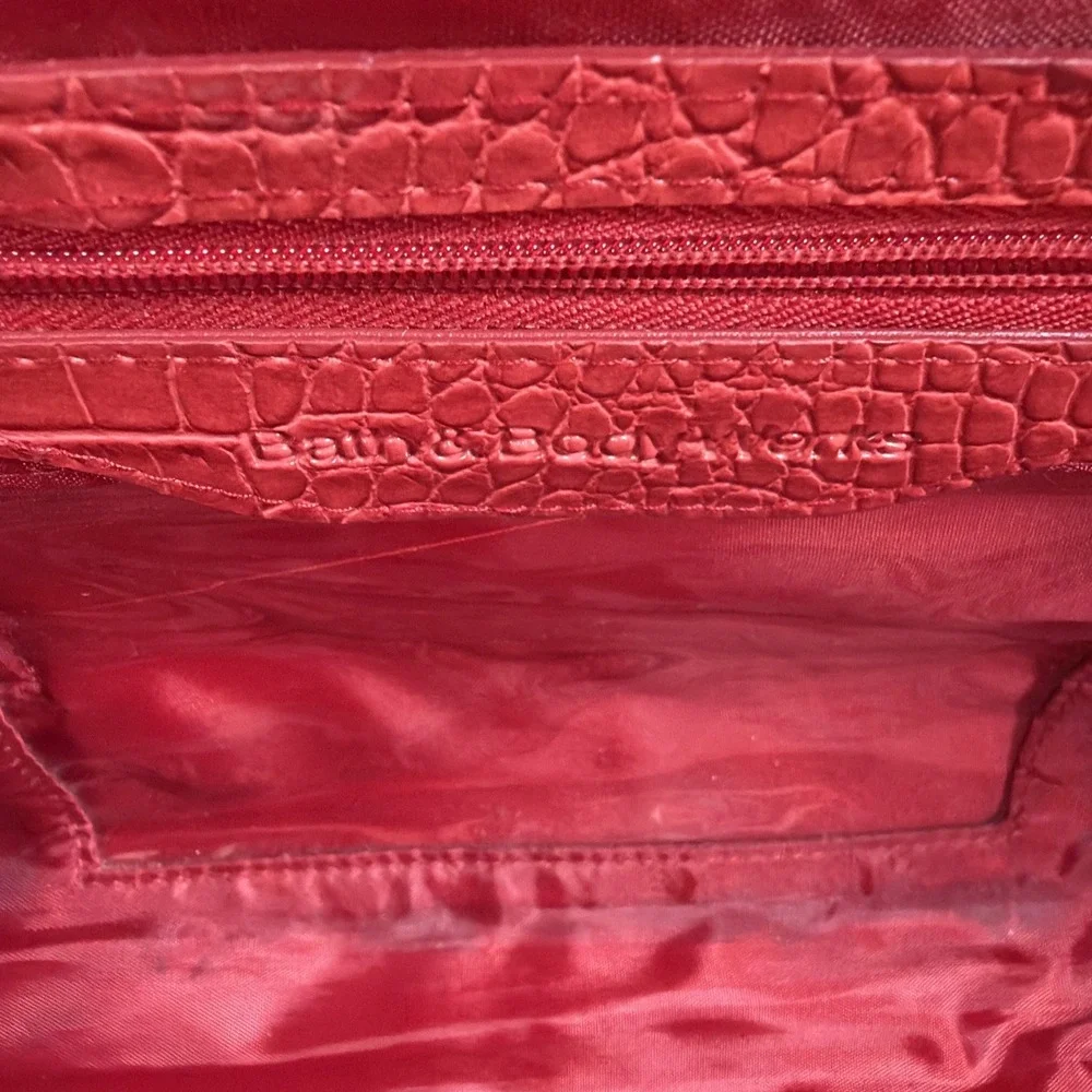 Vintage 90s Bath & Body Works Red Faux Alligator Leather Tote Travel Bag Y2K